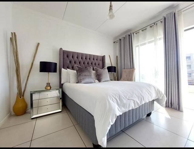 2 BEDROOM APARTMENT FOR SALE IN FOURWAYS